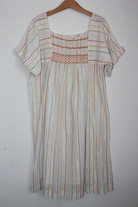 tweedehands zomerse gesmokte en gestreepte jurk in multicolour met korte mouwen maat 158-164 van bonpoint