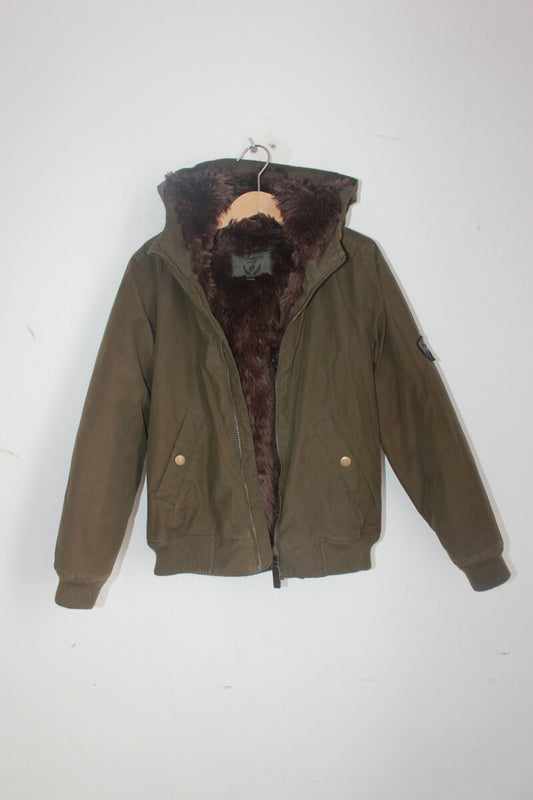 tweedehands unisex legergroene jas met capuchon en nepbont voering van bonpoint in maat 122-128
