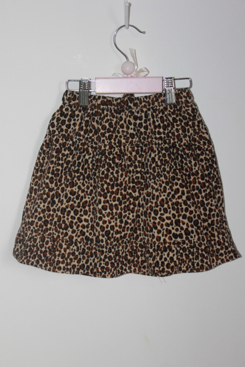 preloved katoenen corduroy rok met luipaardprint van zara in maat 128