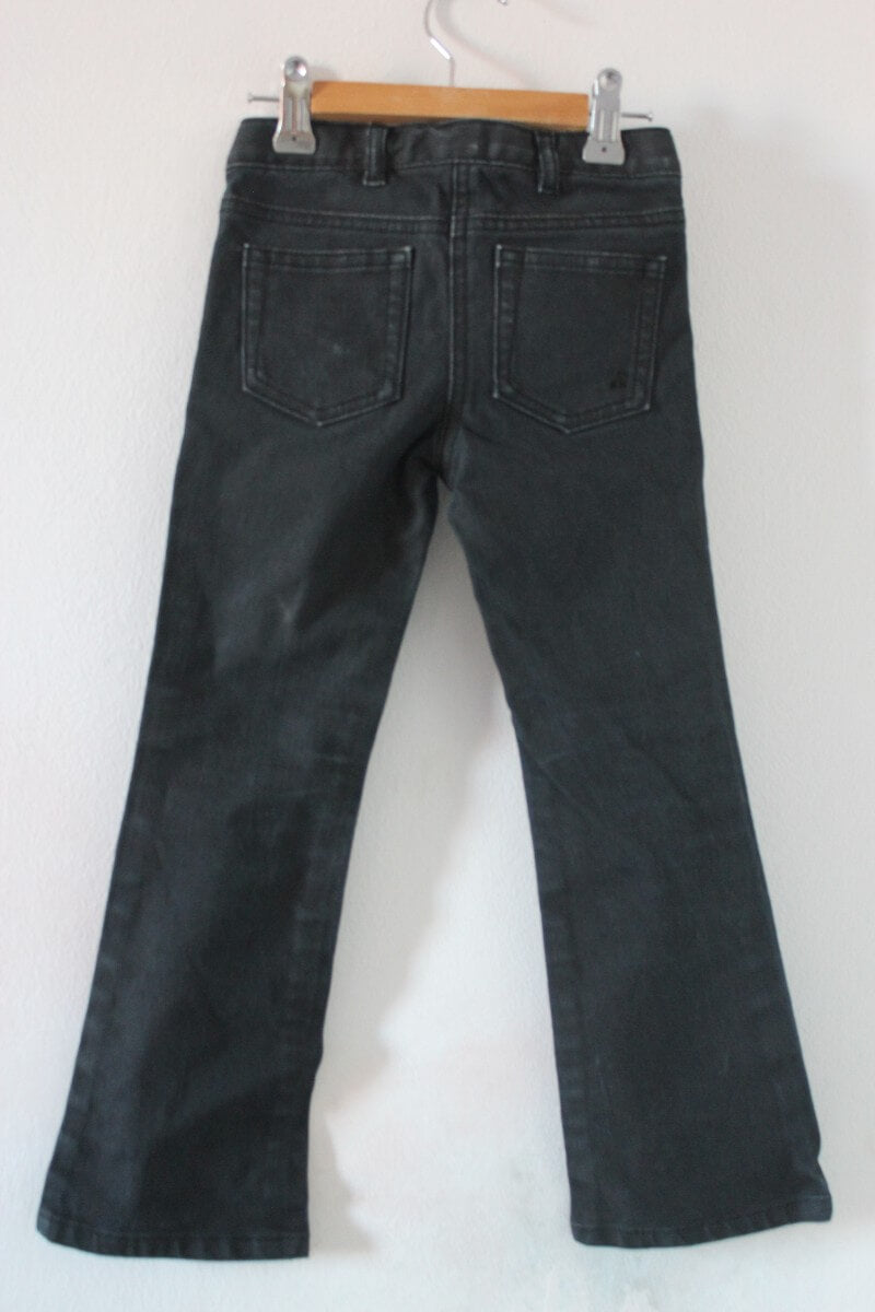 tweedehands donkerblauwe flared jeans in maat 110-116 voor een meisje van bonpoint