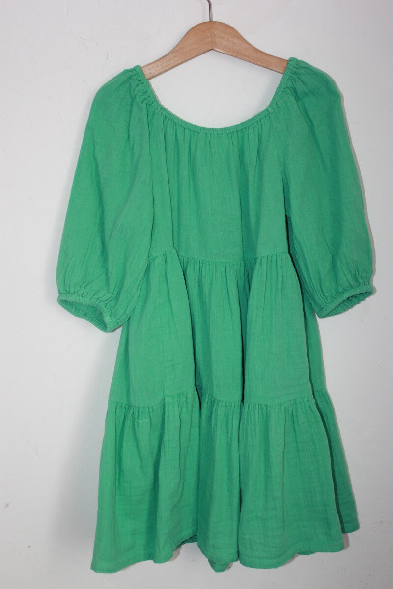 tweedehands katoenen zomerse groene jurk met halve mouwen in maat 134 van marks and spencer