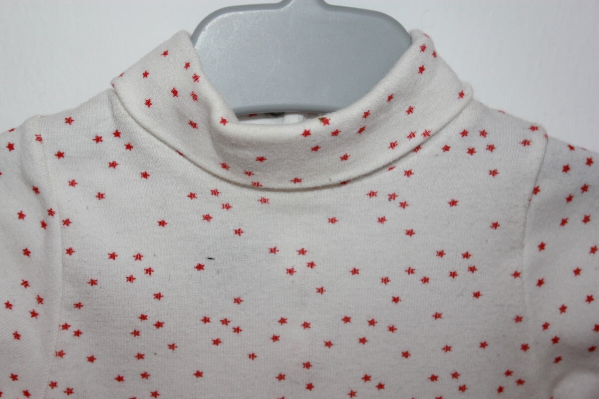 tweedehands katoenen unisex witte romper met col - rode sterretjes en lange mouwen maat 62 van Petit Bateau