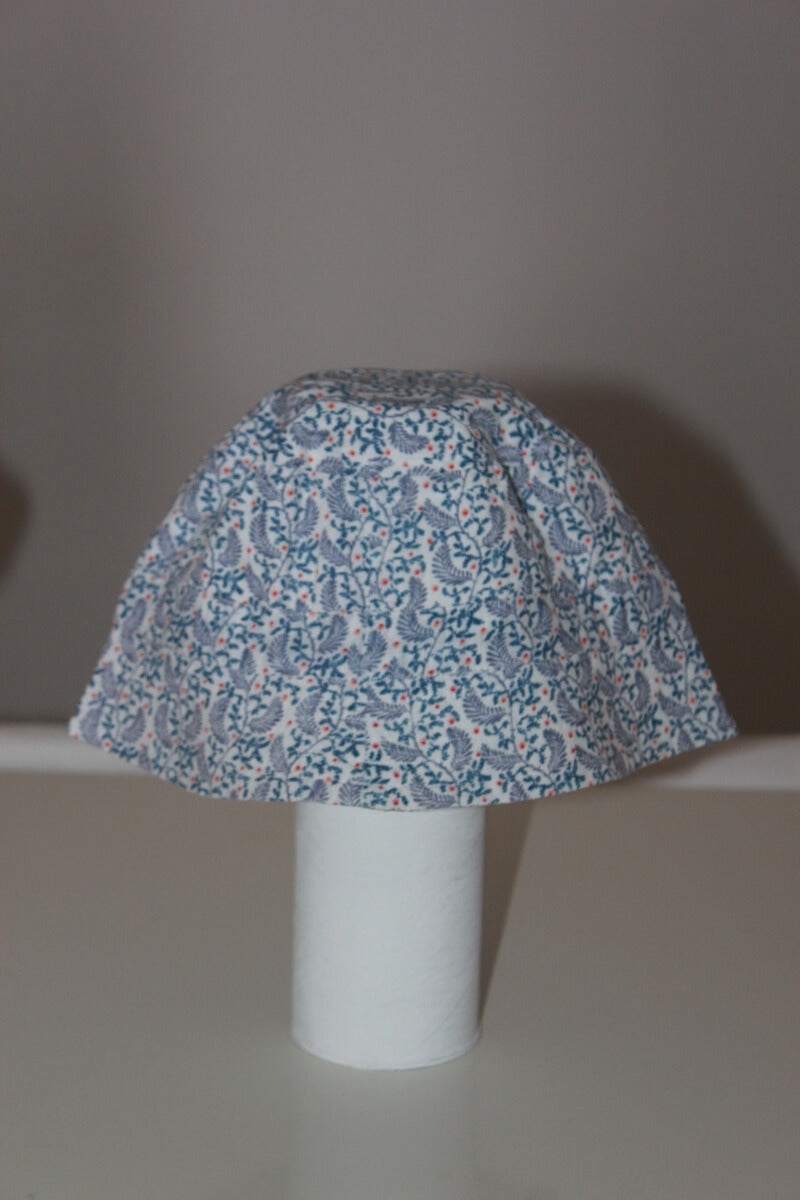 tweedehands unisex zonnehoed in multicolour maat 122 van jacadi