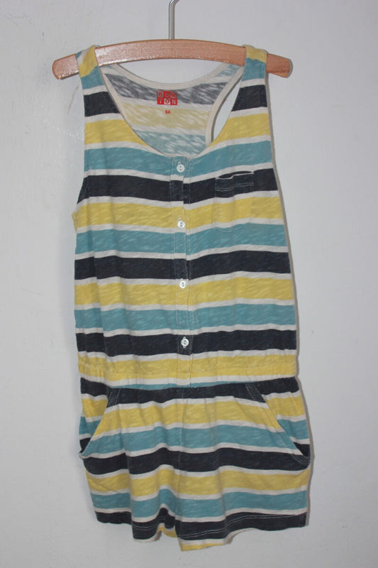 tweedehands katoenen zomerse mouwloze blauw, wit en geel gestreepte korte jumpsuit van bonton voor een meisje in maat 116-122