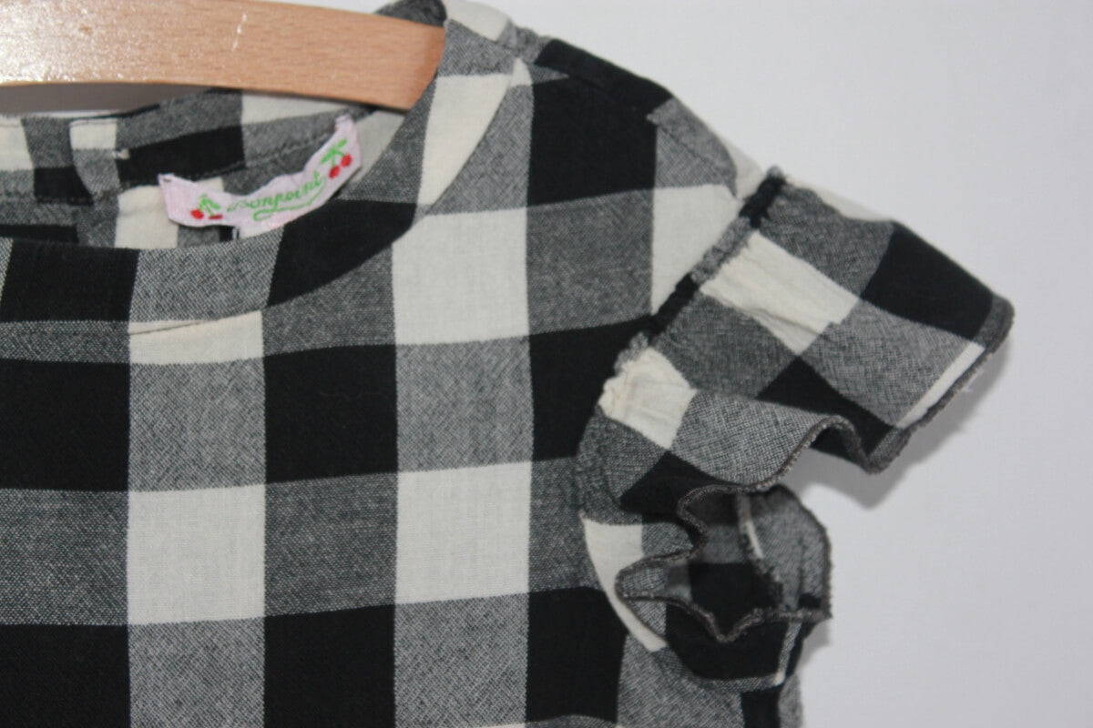 tweedehands ecru met zwart geruite zomerse blouse met korte mouwen van bonpoint, maat 104