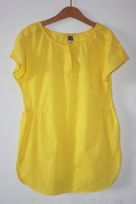 tweedehands katoenen gele tuniek  met korte mouwen van bonton in maat 134-140 voor een meisje