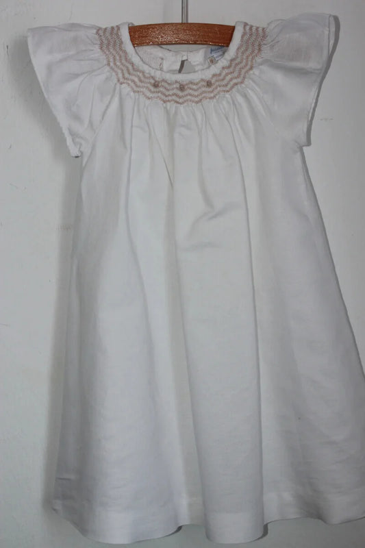 tweedehands zomerse ecru met beige gesmokte linnen jurk met korte mouwen van jacadi in maat 98