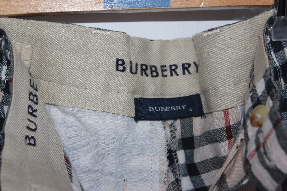 tweedehands-geruite-linnen-broek-maat128-burberry