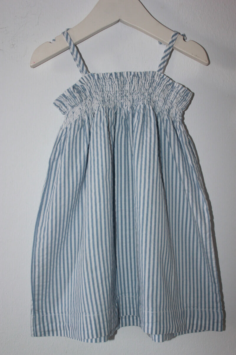 tweedehands-lichtblauw-witte-gestreepte-zomerse-jurk-maat-68-baby-meisje-boutchou