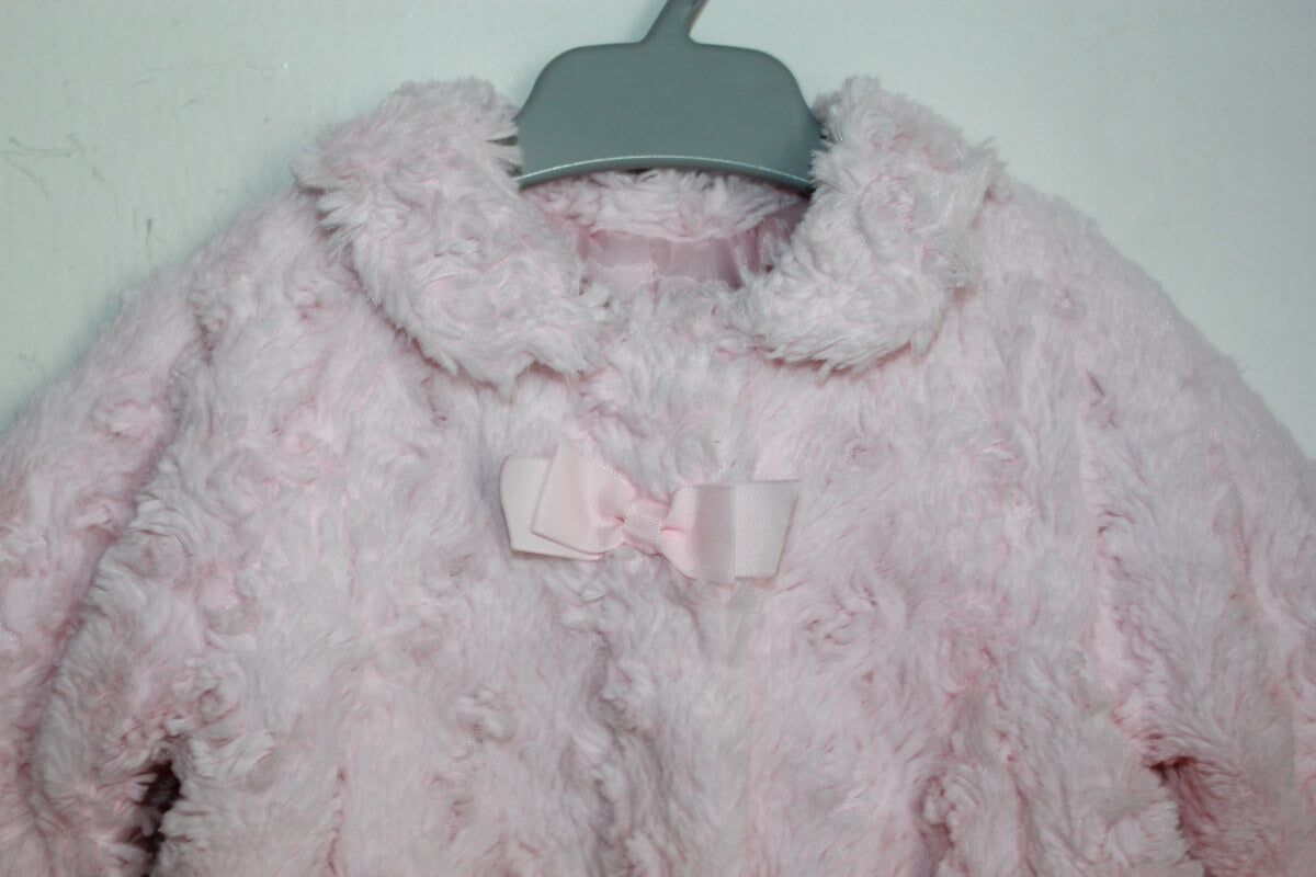 tweedehands-lichtroze-fake-fur-jas-maat-68-mayoral