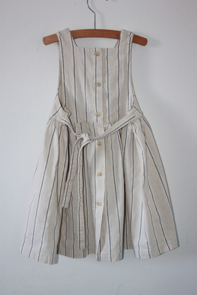 tweedehands-beige-wit-donkerblauw-gestreepte-zomerse-mouwloze-jurk-maat-92-meisje-miniman