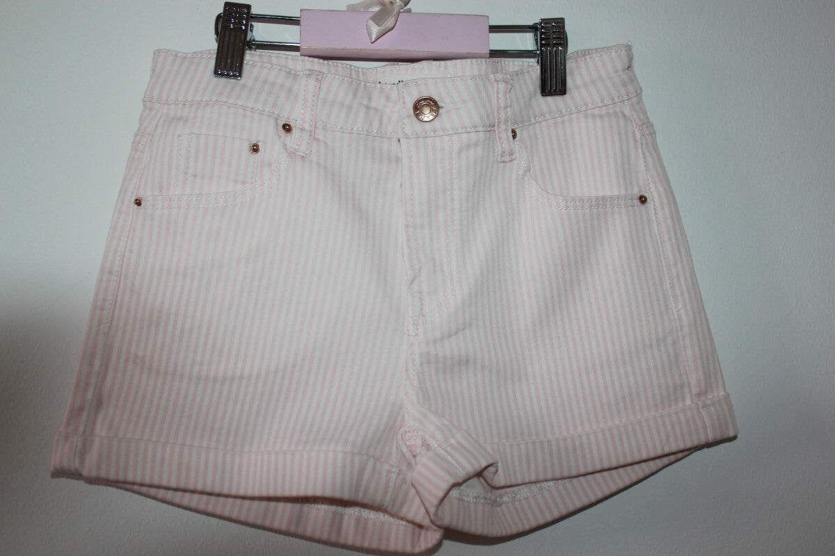 tweedehands-lichtroze-wit-gestreepte-short-maat-152-meisje-stradivarius
