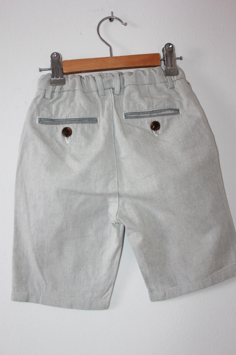 tweedehands-zomerse-lichtgrijze-bermuda-maat-116-jongen-zara