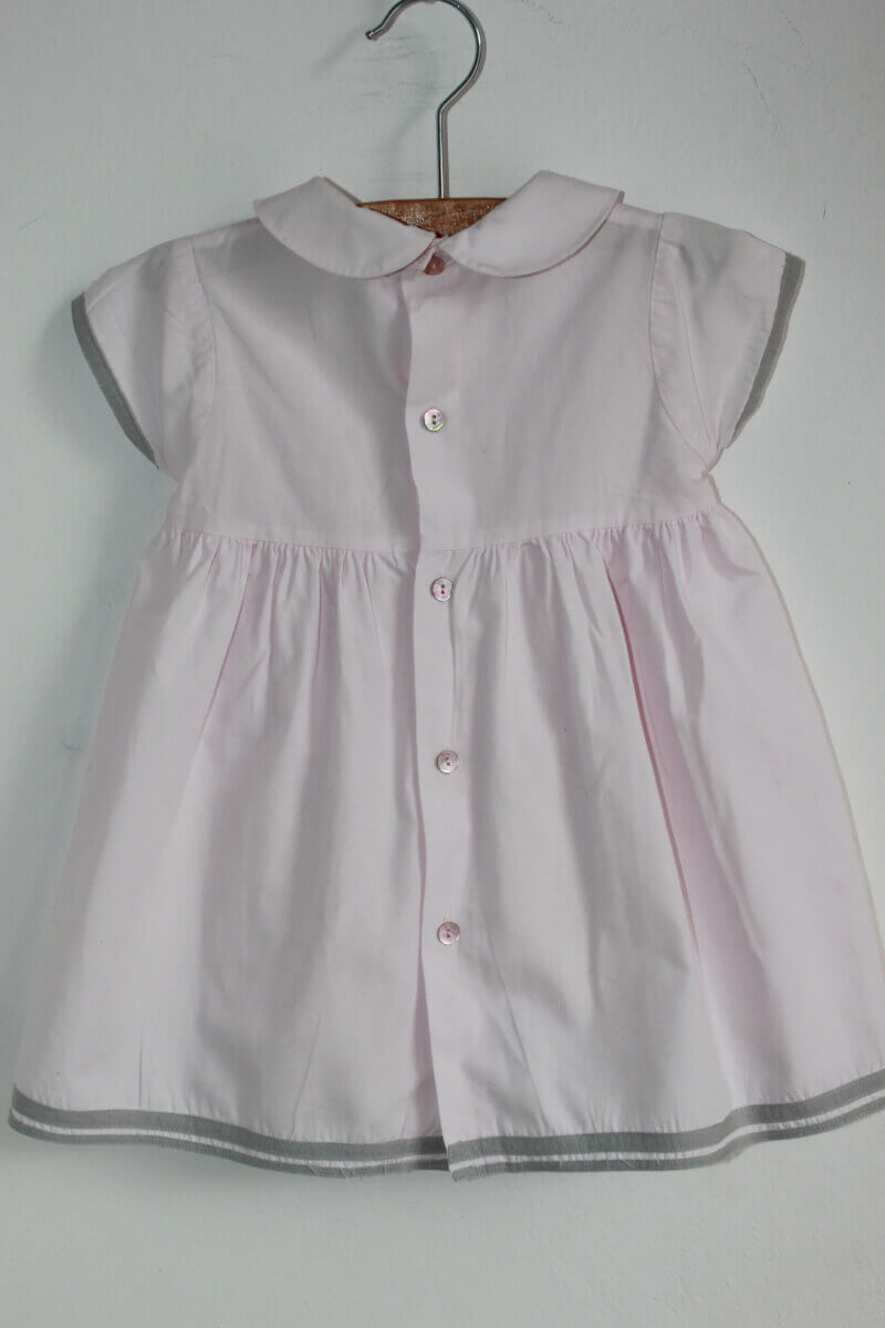 tweedehands-roze-grijs-gesmockte-zomerse-jurk-korte-mouwen-maat-74-baby-meisje-jacadi