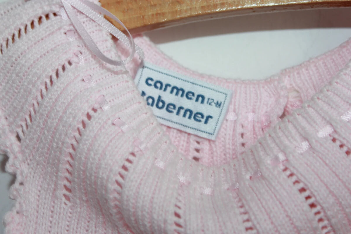 tweedehands-roze-wit-grijze-zomerse-mouwloze-jurk-maat-74-baby-meisje-carmen-taberner