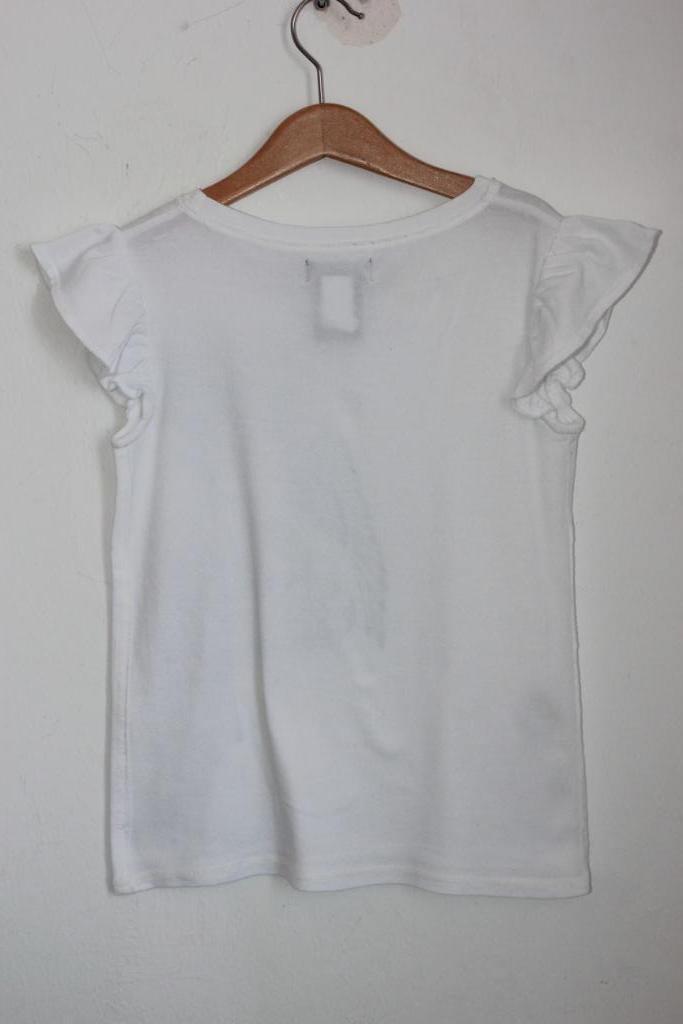 tweedehands-wit-blauw-tshirt-volants-korte-mouwen-maat-128-meisje-ralph-lauren
