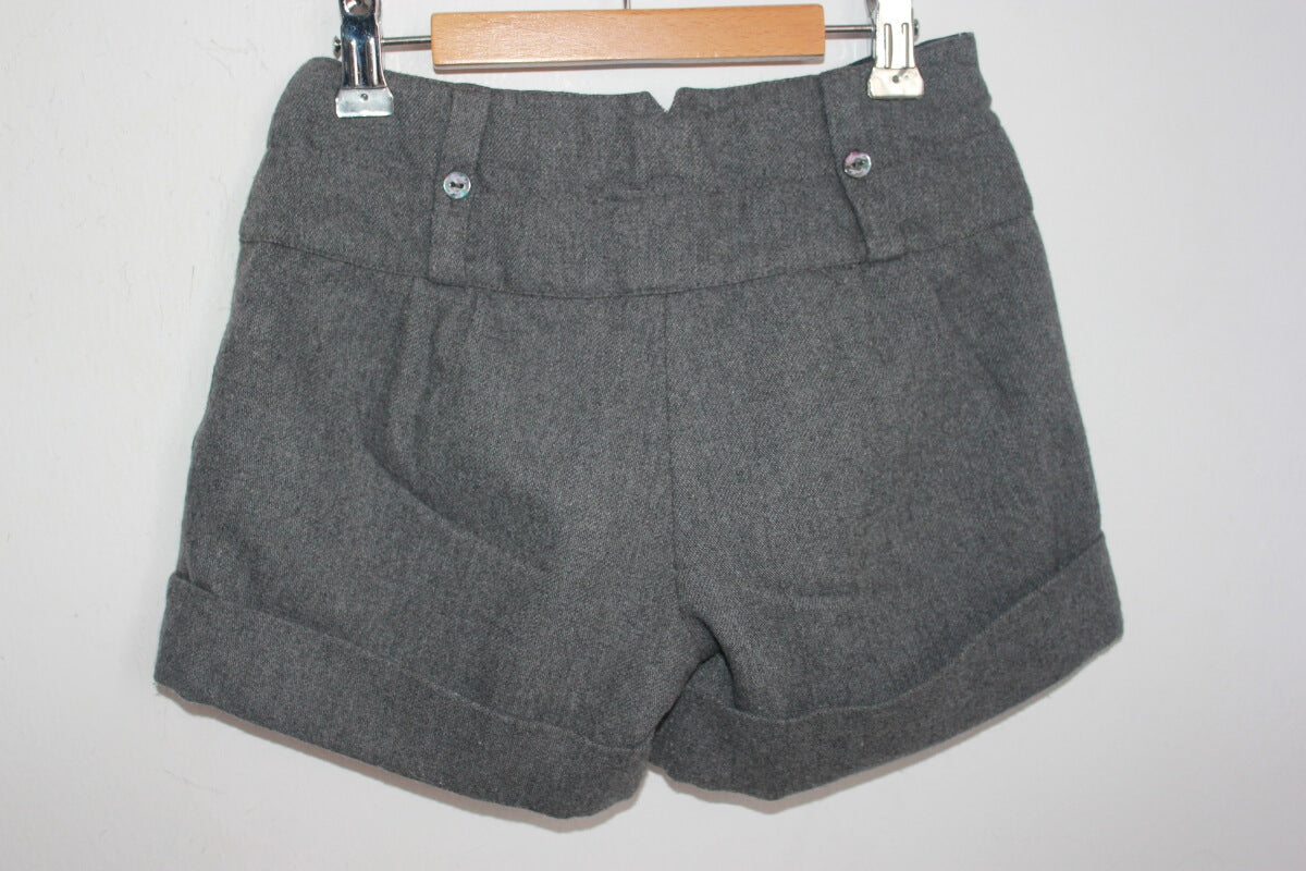 tweedehands-grijze-korte-broek-maat-128-meisje-cyrillus-wintercollectie