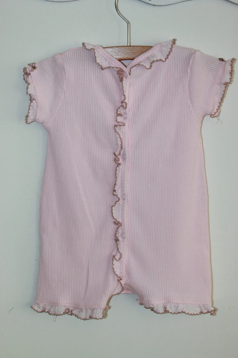 tweedehands katoenen zomerse roze playsuit met korte mouwen van jacadi in maat 68 voor een baby meisje