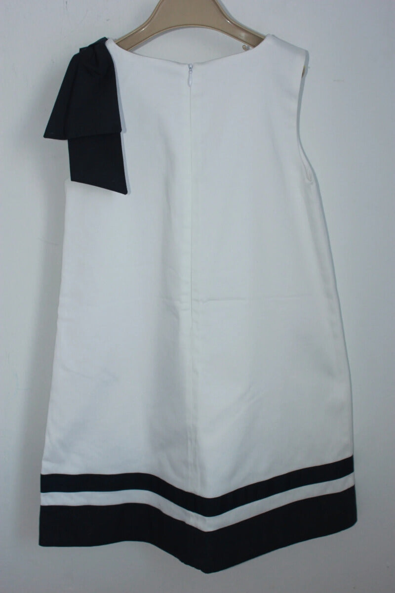 tweedehands-wit-donkerblauwe-mouwloze-zomerse-jurk-marinestijl-maat-122-paz-rodriguez