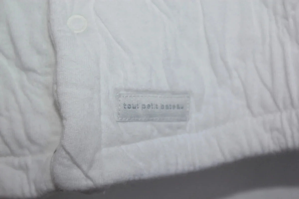 tweedehands unisex witte cape van petit bateau in universele maat (tu)