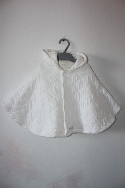 tweedehands unisex witte cape van petit bateau in universele maat (tu)