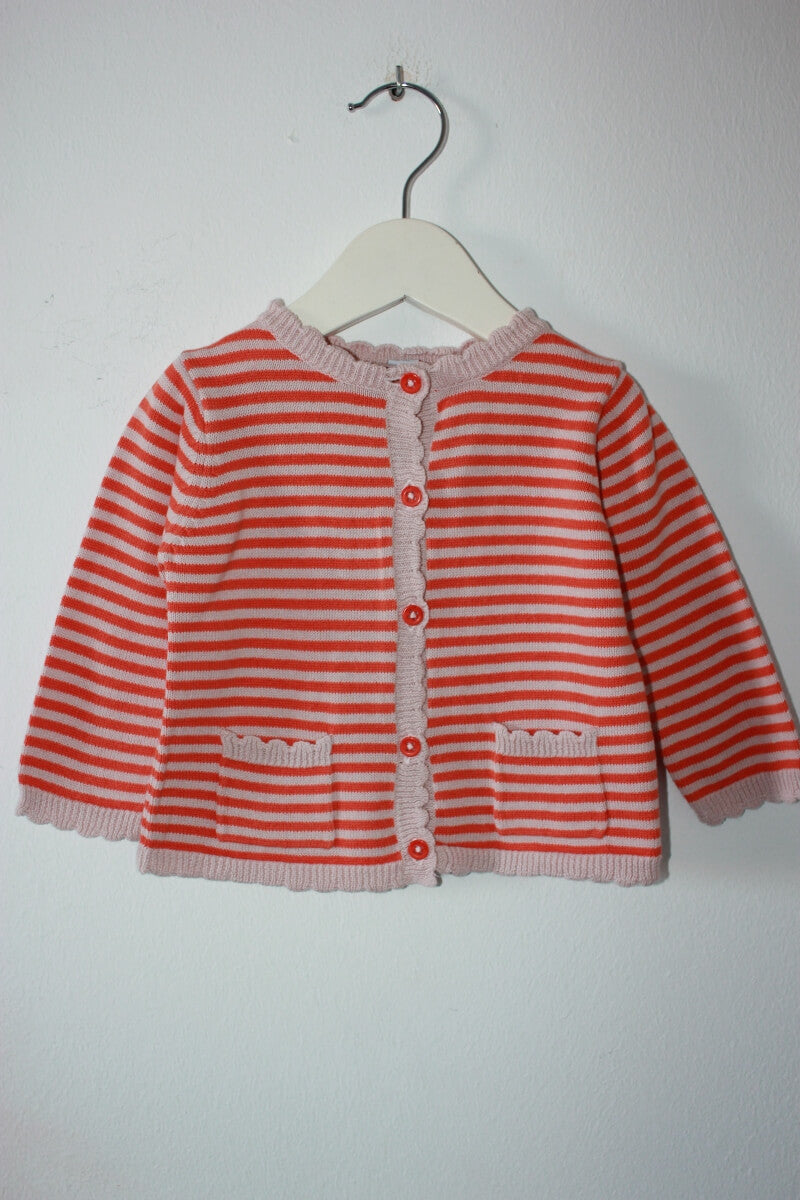 preloved katoenen beige en oranje gestreept vest van petit bateau in maat 68 voor een baby meisje