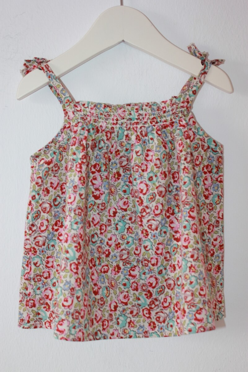 Gebloemde-blouse-schouderbandjes-boutchou-maat-68